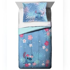Jay Franco Disney Lilo & Stitch Paradise Dream Full Comforter & Sham Set